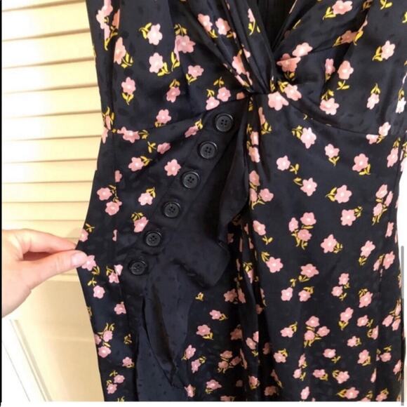 Self-Portrait Twisted Floral-Print Satin-Jacquard Maxi Dress - Picture 11 of 12